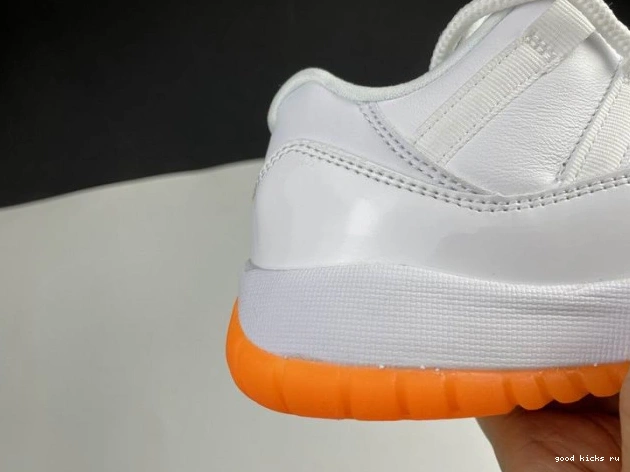 AH7860-139 LOW CITRUS AIR BRIGHT JORDAN 11 RETRO 0713